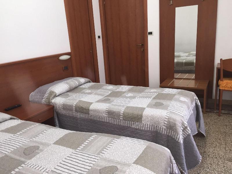 Hotel Lora Rda Luxury Bordighera Zewnętrze zdjęcie